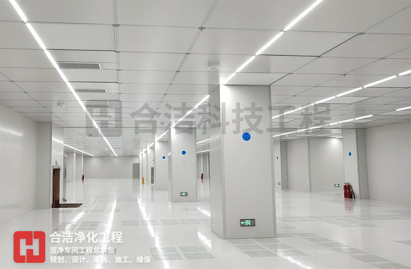 電子廠百級(jí)凈化車間的圖片